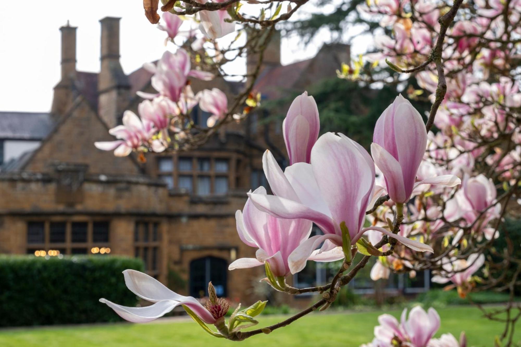 Whately Hall Hotel Banbury Esterno foto